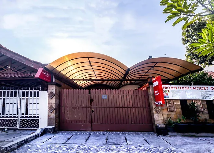 Hotel O Kost Arie 1 Jakarta